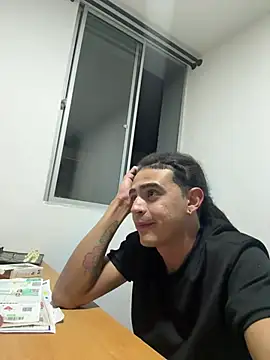 JovenDesobediente online show from June 20, 4:48 am