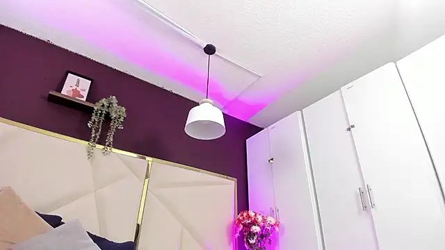 April bowie online show from February 19, 11:28 am