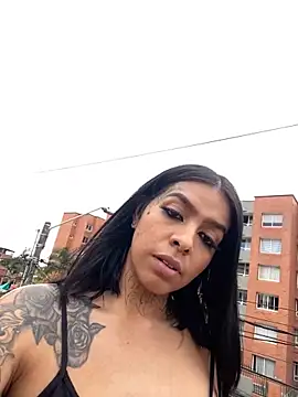 AbbyFtLuna online show from December 10, 7:32 pm