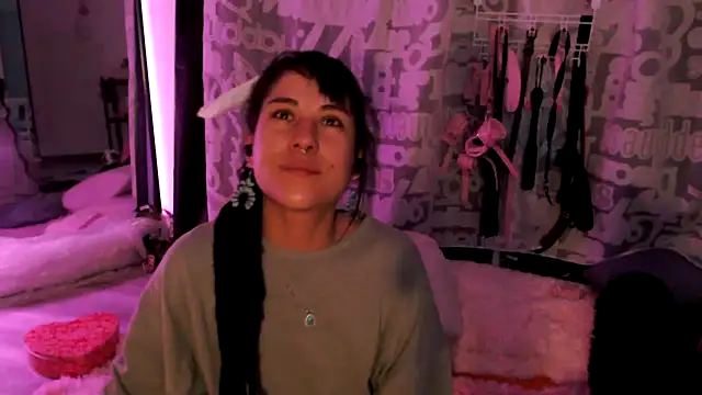 Hellen dumont online show from March 12, 10:49 pm