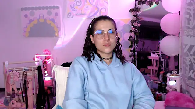 Hellen dumont online show from April 21, 2:15 am