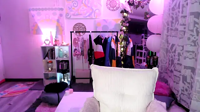 Hellen dumont online show from April 22, 2:14 am