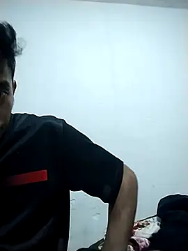 Flaquito pitudo online show from December 28, 8:16 am