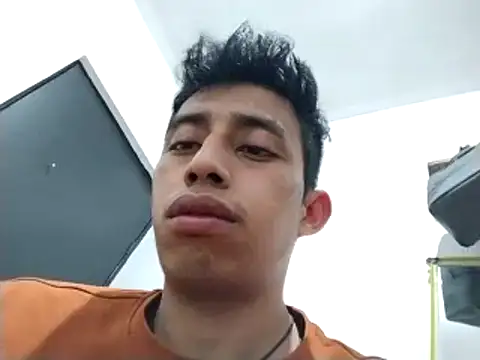 Flaquito pitudo online show from February 27, 4:52 am