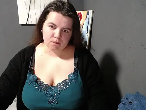 Snapshot of so_shy chatting on January 18, 10:28 am so shy online show from January 18, 10:28 am