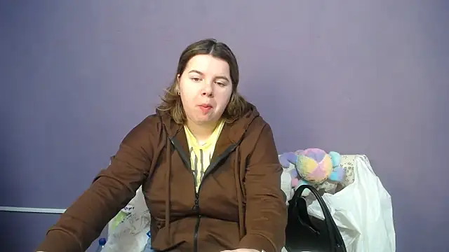 so shy online show from April 21, 6:31 am