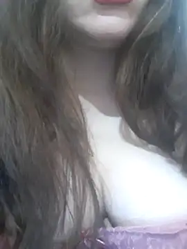 Snapshot of carmelasexy chatting on December 13, 9:52 pm carmelasexy online show from December 13, 9:52 pm