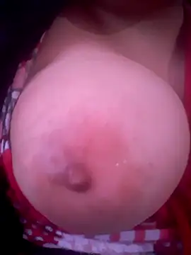 Snapshot of carmelasexy chatting on October 21, 3:35 pm carmelasexy online show from October 21, 3:35 pm