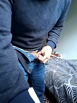 forfuntr online show from December 21, 7:03 am