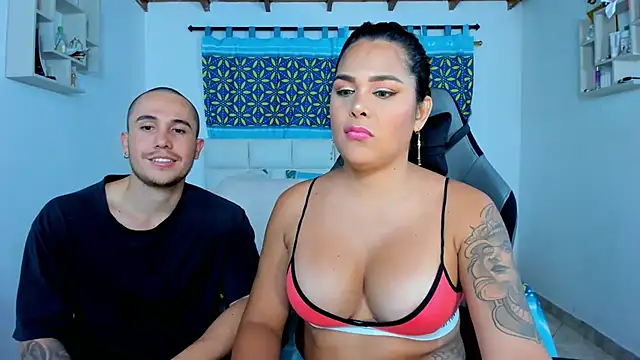 Snapshot of xxx_sweet_couple_ chatting on February 9, 4:46 am xxx sweet couple  online show from February 9, 4:46 am