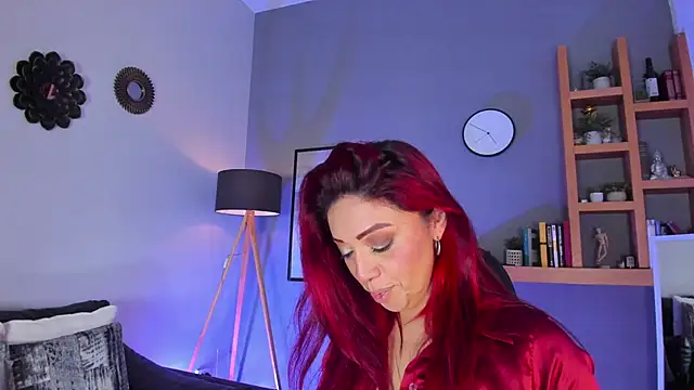 helenaduque  online show from January 7, 11:56 am