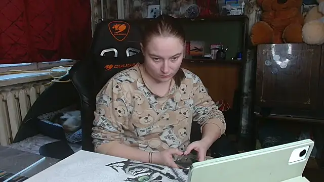 ElenaMaeer online show from December 4, 11:52 am