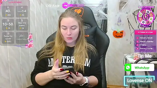 ElenaMaeer online show from October 21, 5:41 am