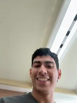 WildLogan online show from February 11, 4:12 pm