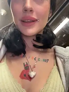 Melissa crazy online show from October 23, 3:33 pm