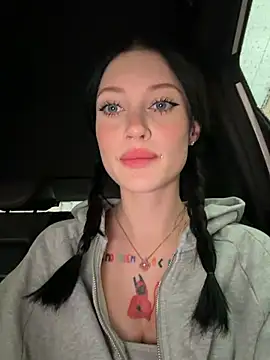 Snapshot of Melissa_crazy chatting on July 3, 4:46 pm Melissa crazy online show from July 3, 4:46 pm