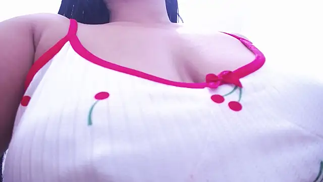 Letty Plugxo online show from February 1, 4:22 pm