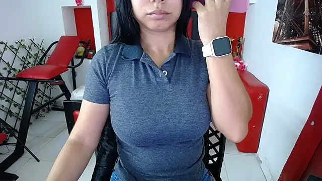 Letty Plugxo online show from September 19, 12:17 pm