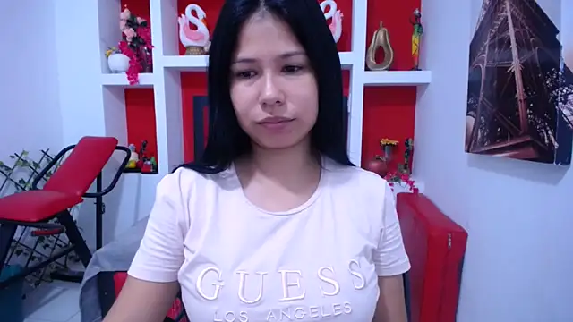 Letty Plugxo online show from October 18, 12:39 pm