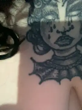 Snapshot of Kimberliprivv chatting on June 8, 5:02 pm Kimberliprivv online show from June 8, 5:02 pm