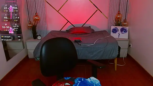 LenaRoses online show from April 16, 9:39 pm