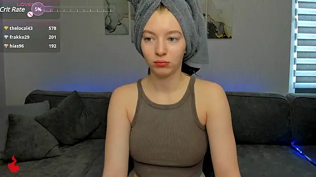 Snapshot of Drive-Crazy- chatting on February 15, 4:36 am Drive-Crazy- online show from February 15, 4:36 am