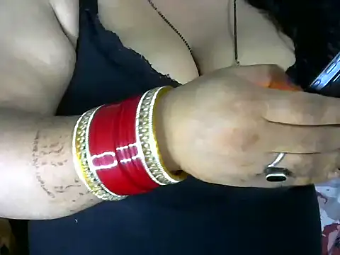 Snapshot of dramebaz_queen chatting on October 22, 6:51 pm dramebaz queen online show from October 22, 6:51 pm