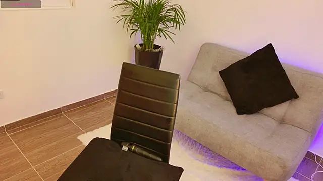 michele watson online show from March 18, 8:37 pm