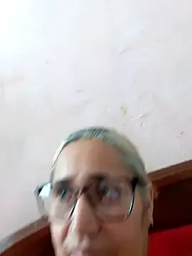  candi online show from September 12, 6:41 pm