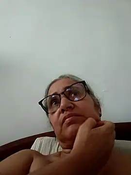  candi online show from March 29, 11:54 am