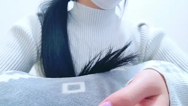 Mana chan online show from January 2, 9:00 am