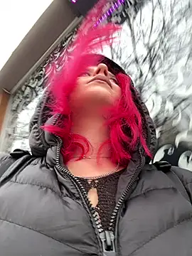 RiriRoseey online show from January 21, 8:19 am