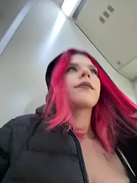 RiriRoseey online show from February 8, 7:59 am