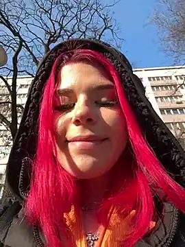 RiriRoseey online show from February 12, 7:55 am