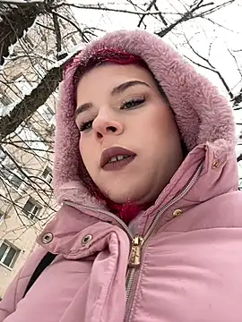 RiriRoseey online show from February 18, 8:27 am