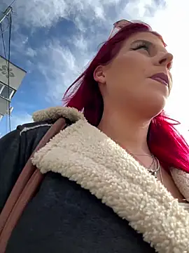 RiriRoseey online show from April 24, 7:22 am