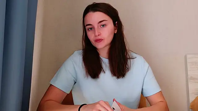 Miss Arwen online show from May 8, 6:19 am