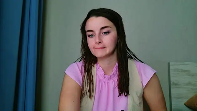 Miss Arwen online show from June 2, 6:26 am