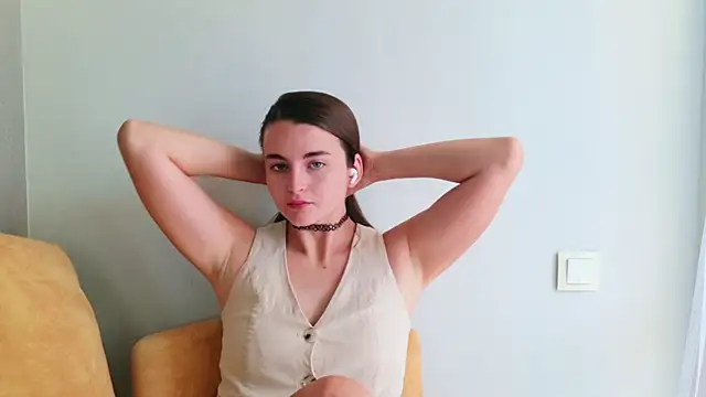 Miss Arwen online show from June 30, 7:53 am