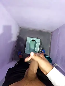 studboy1111 online show from February 17, 8:26 pm