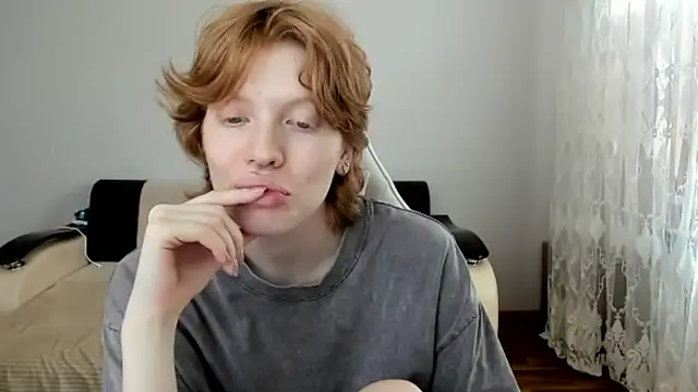 Snapshot of StellaDavis chatting on July 22, 11:35 am StellaDavis online show from July 22, 11:35 am
