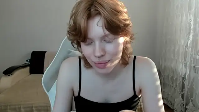 Snapshot of StellaDavis chatting on July 28, 3:21 pm StellaDavis online show from July 28, 3:21 pm