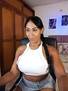 charlotte bayron02 online show from March 23, 1:20 am