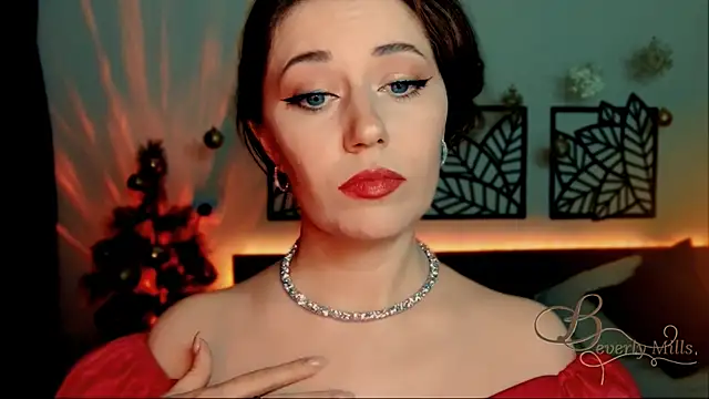 MissBeverlyMills online show from January 4, 3:28 pm