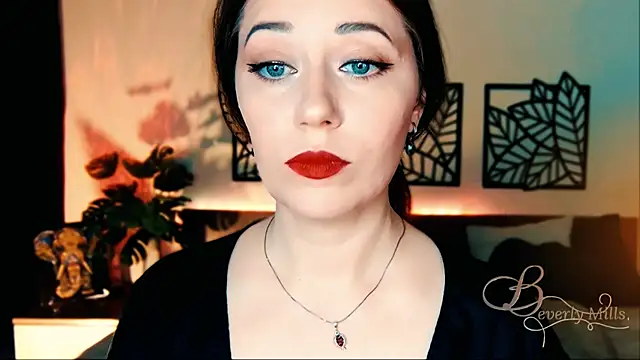 MissBeverlyMills online show from March 20, 10:10 am