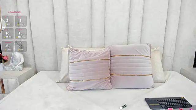 im giselle  online show from April 28, 5:34 am