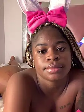 Tamara Lubezkii online show from February 1, 7:55 pm