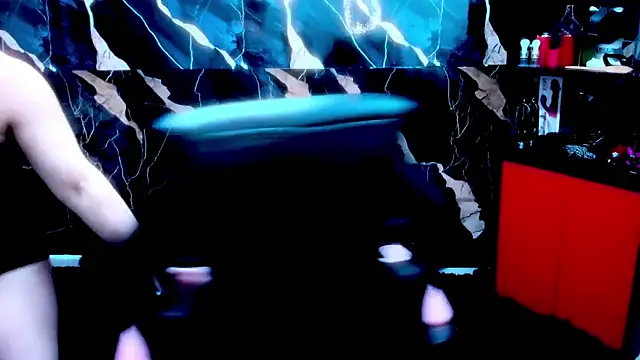 True Bdsm online show from November 18, 5:39 pm