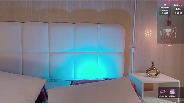 Megan-holly online show from December 5, 4:03 pm