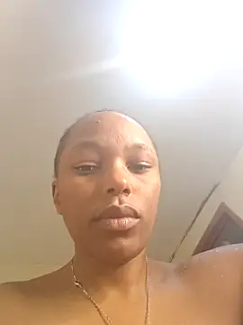 Missthigh online show from October 5, 6:12 am